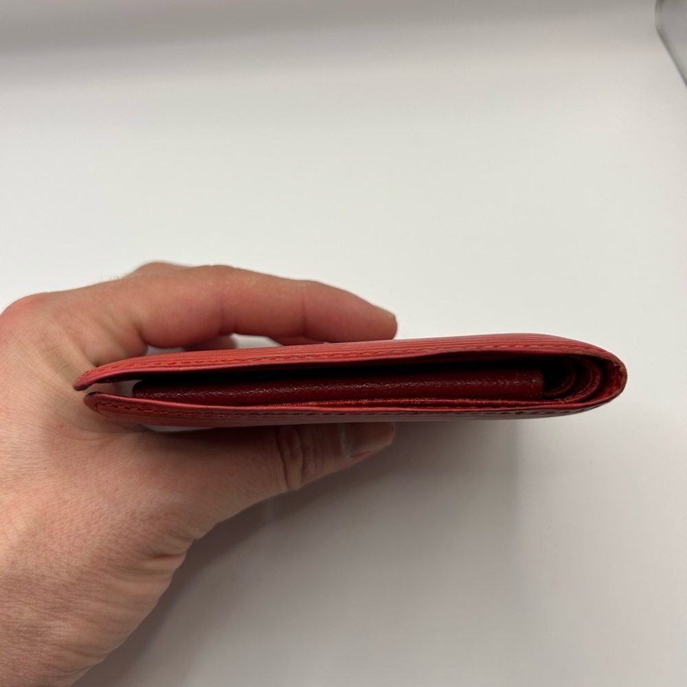 Louis Vuitton Red Leather Epi Wallet - Picture 9 of 9
